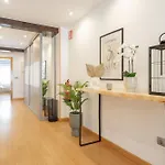 Escalera 12 *