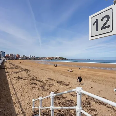 Apartamento Escalera 12