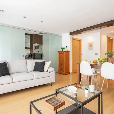 Apartment Escalera 12 *