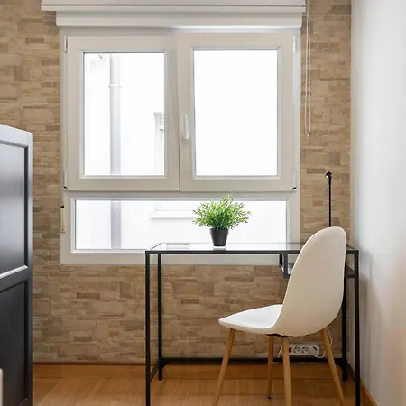 Escalera 12 Apartman Gijón